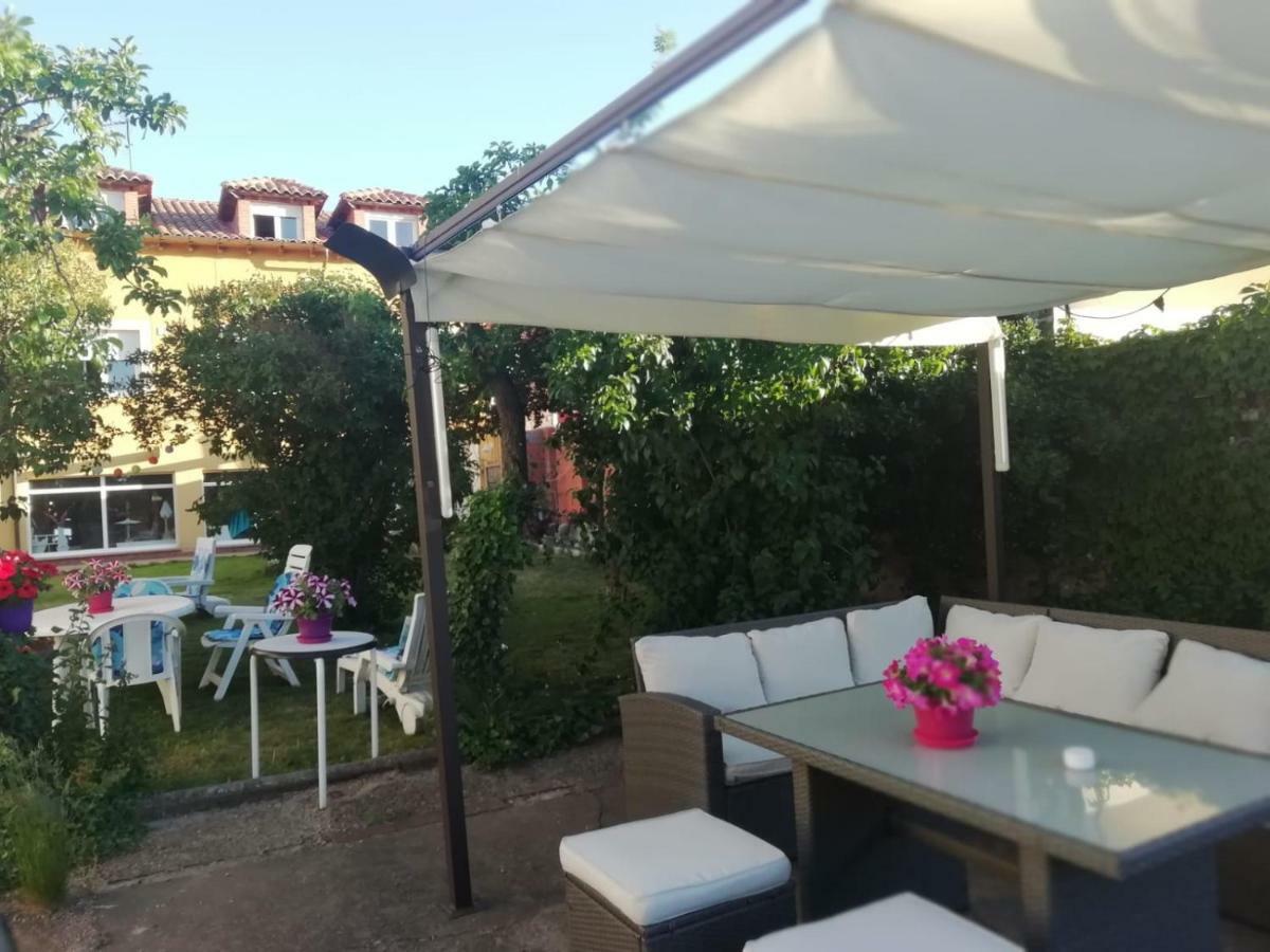 Boleta A 5 Minutos De Leon, Casa Con Jardin Villa San Andres del Rabanedo Bagian luar foto